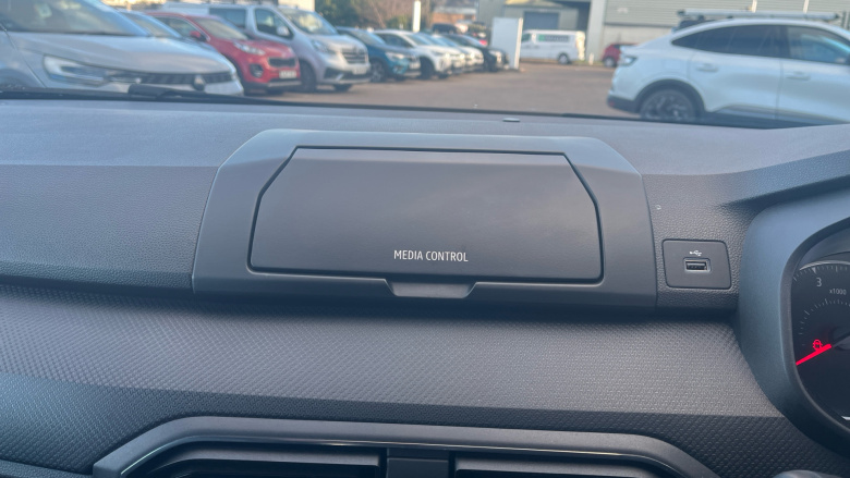 Dacia Sandero 1.0 TCe Essential 5dr Bi Fuel Hatchback